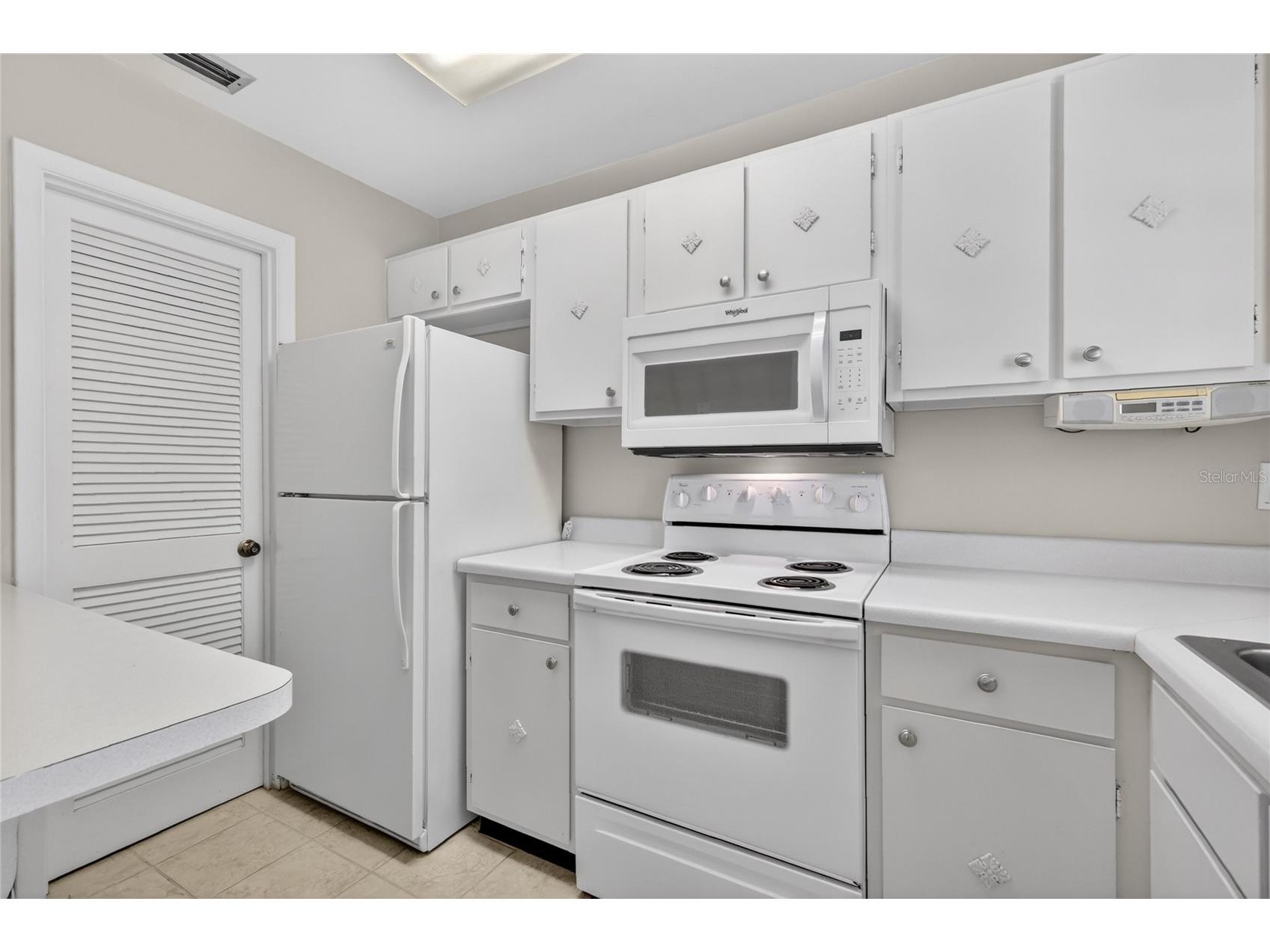 200 E 10th Avenue #8 Mount Dora FL 32757 G5113760 image10