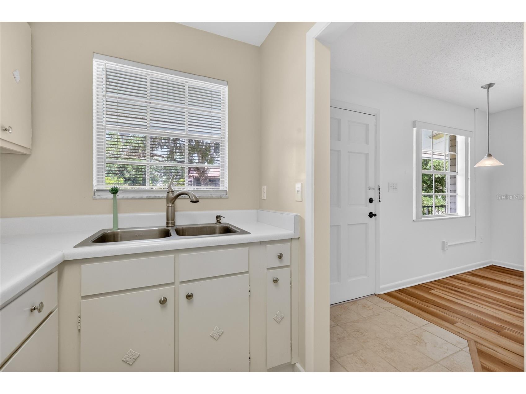 200 E 10th Avenue #8 Mount Dora FL 32757 G5113760 image12