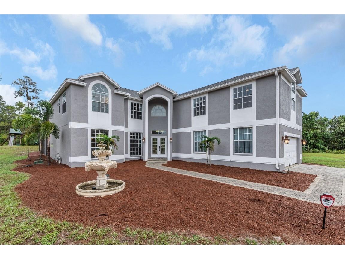 200 E Lake Drive Tarpon Springs FL 34688 U8217348 image1