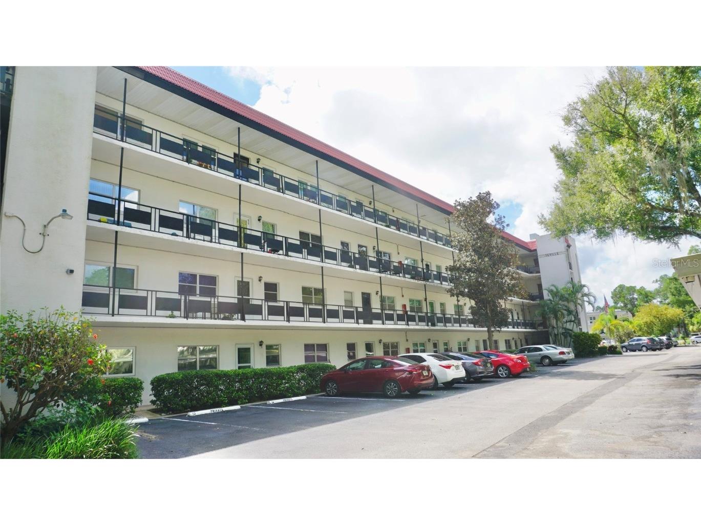 200 El Camino Drive #203 Winter Haven FL 33884 P4922831 image1