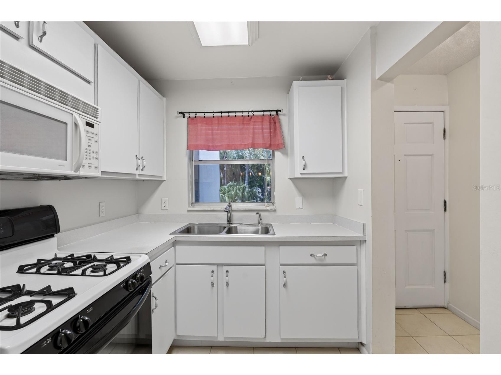 200 El Camino Drive #306 Winter Haven FL 33884 L4963557 image6