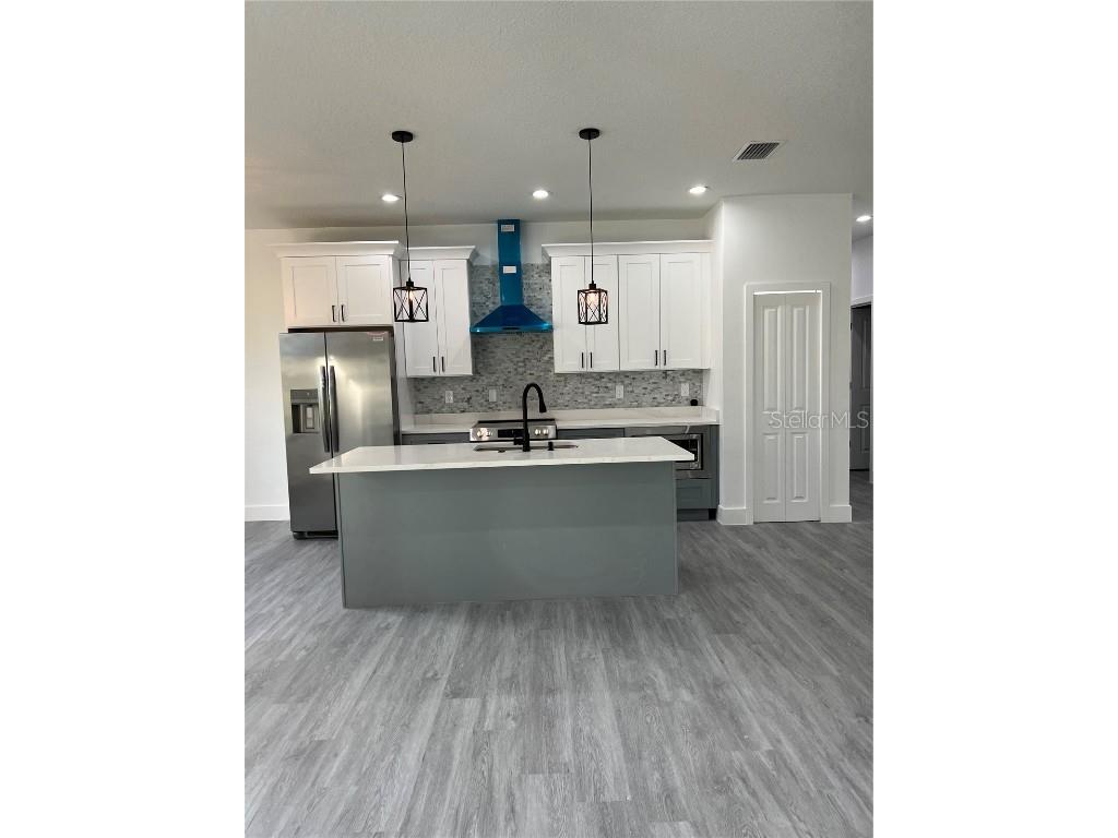 200 Farley Street SW Palm Bay FL 32908 O6343164 image8