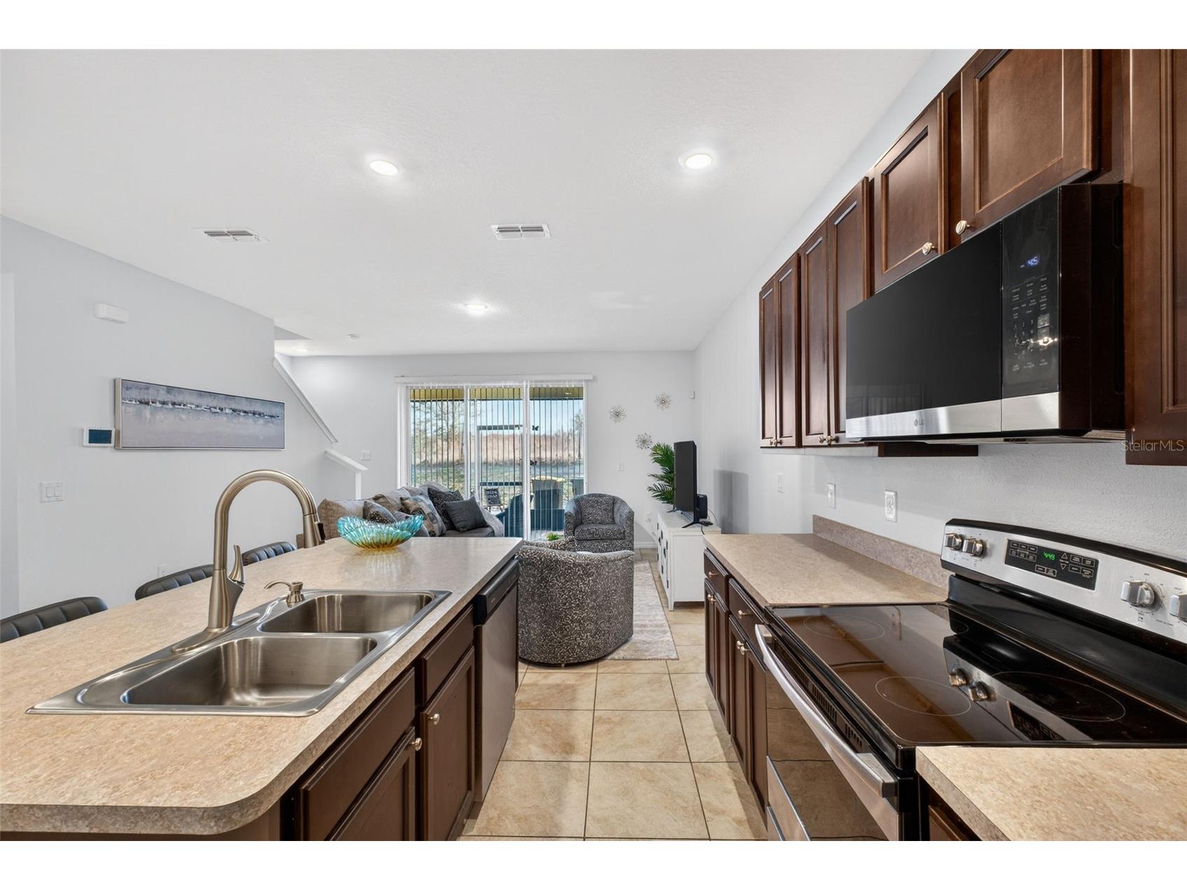 200 Feltrim Reserve Boulevard Davenport FL 33837 O6381943 image10
