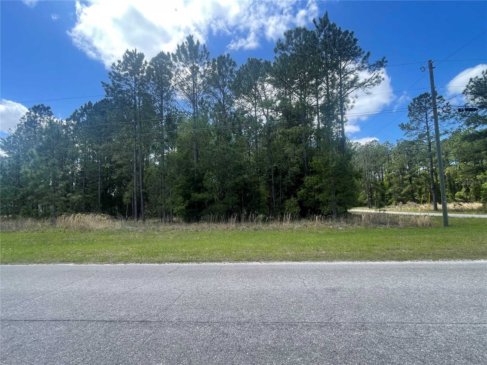200 Fisher Road Ocklawaha FL 32179 O6397719 image2