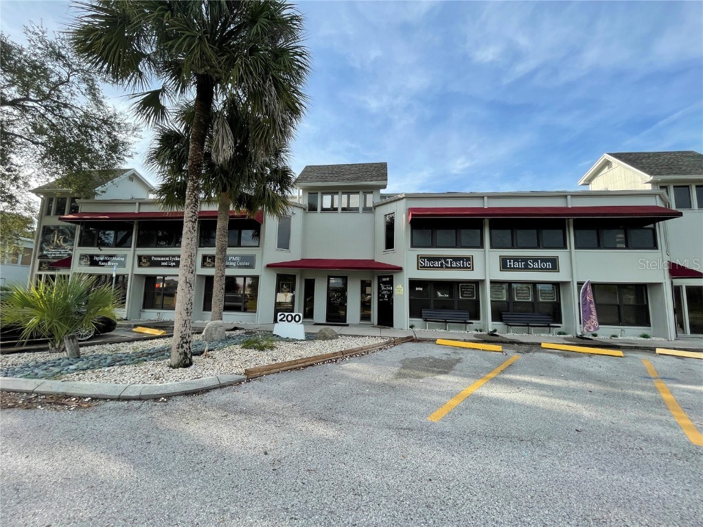 200 Frandorson Circle #203 Apollo Beach FL 33572 T3428015 image1