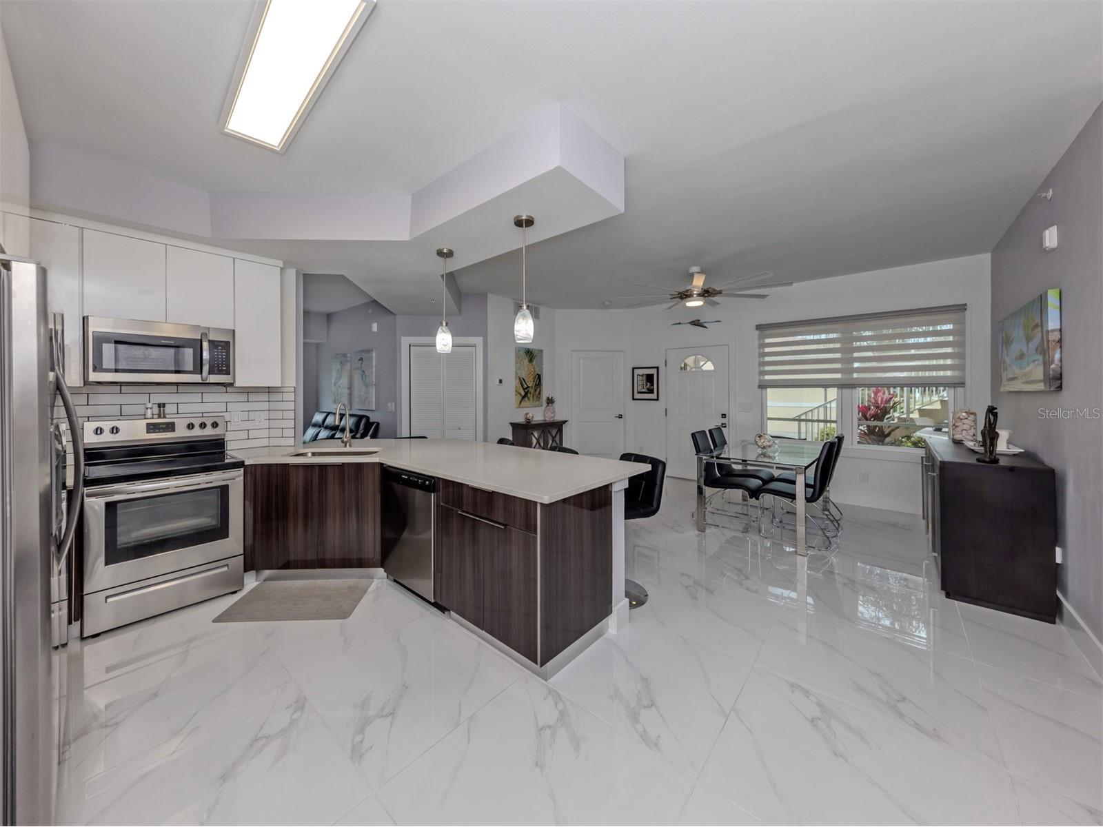 200 Gardens Edge Drive #212 Venice FL 34285 A4691127 image13