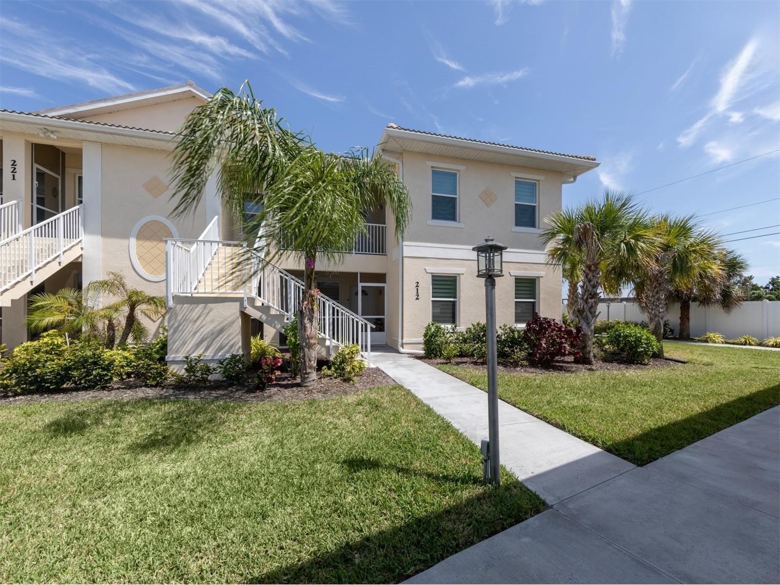 200 Gardens Edge Drive #212 Venice FL 34285 A4691127 image2