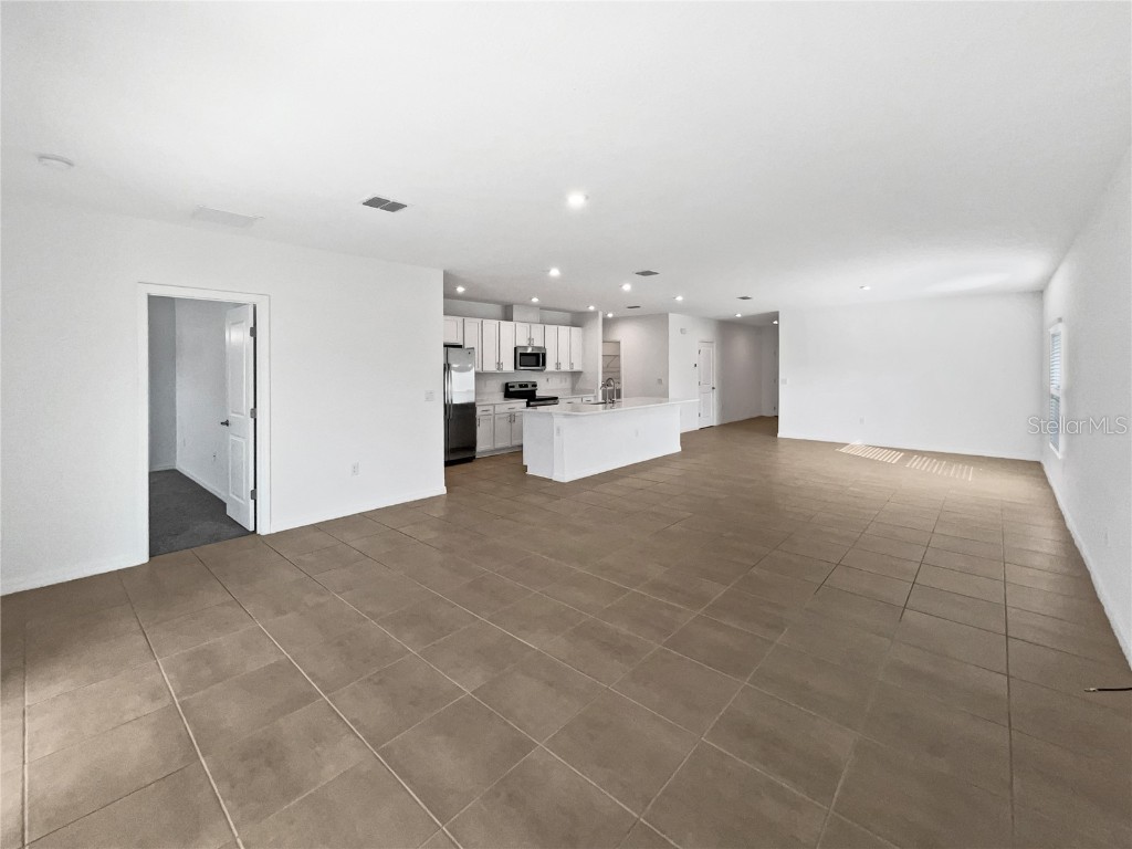 200 Garnet Avenue Kissimmee FL 34758 O6366061 image3