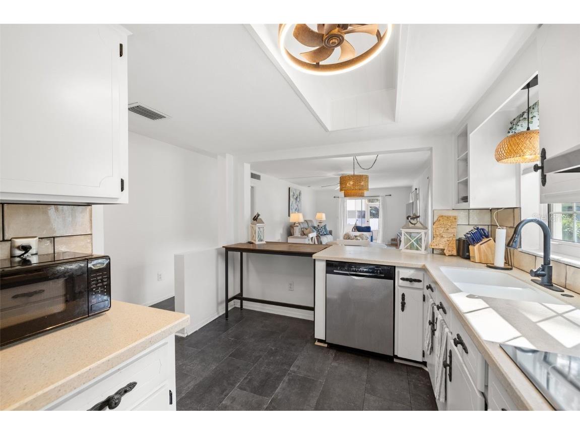 200 Glennes Lane #103 Dunedin FL 34698 TB8443010 image12