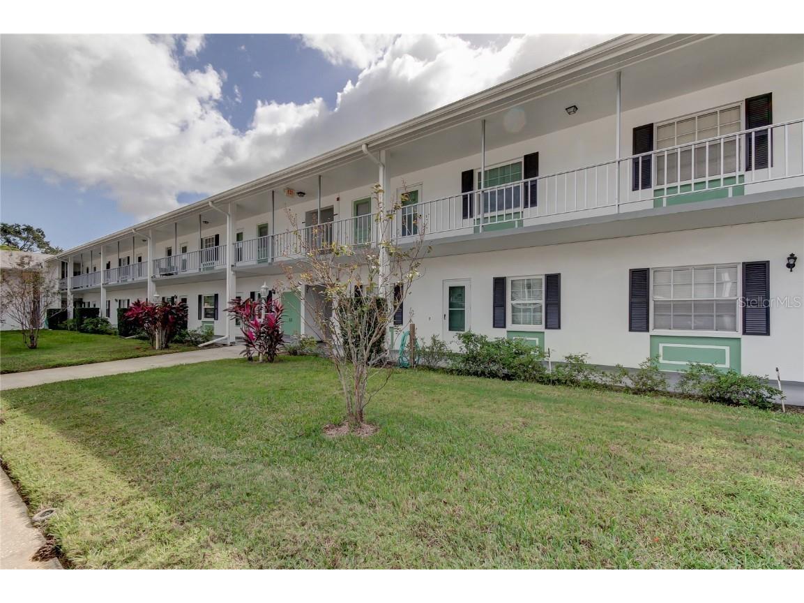 200 Glennes Lane #108 Dunedin FL 34698 U8181703 image1