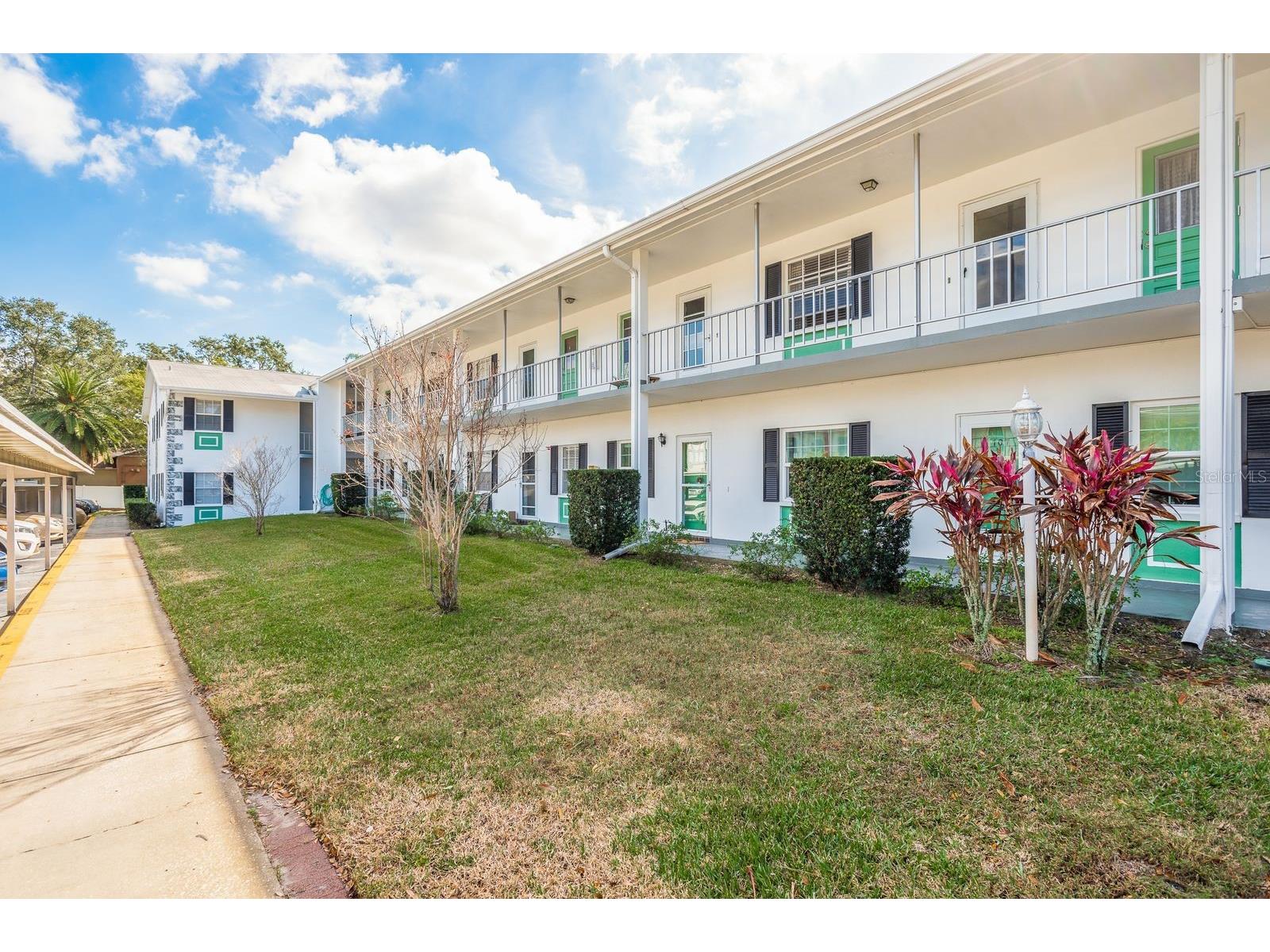 200 Glennes Lane #205 Dunedin FL 34698 TB8520032 image1