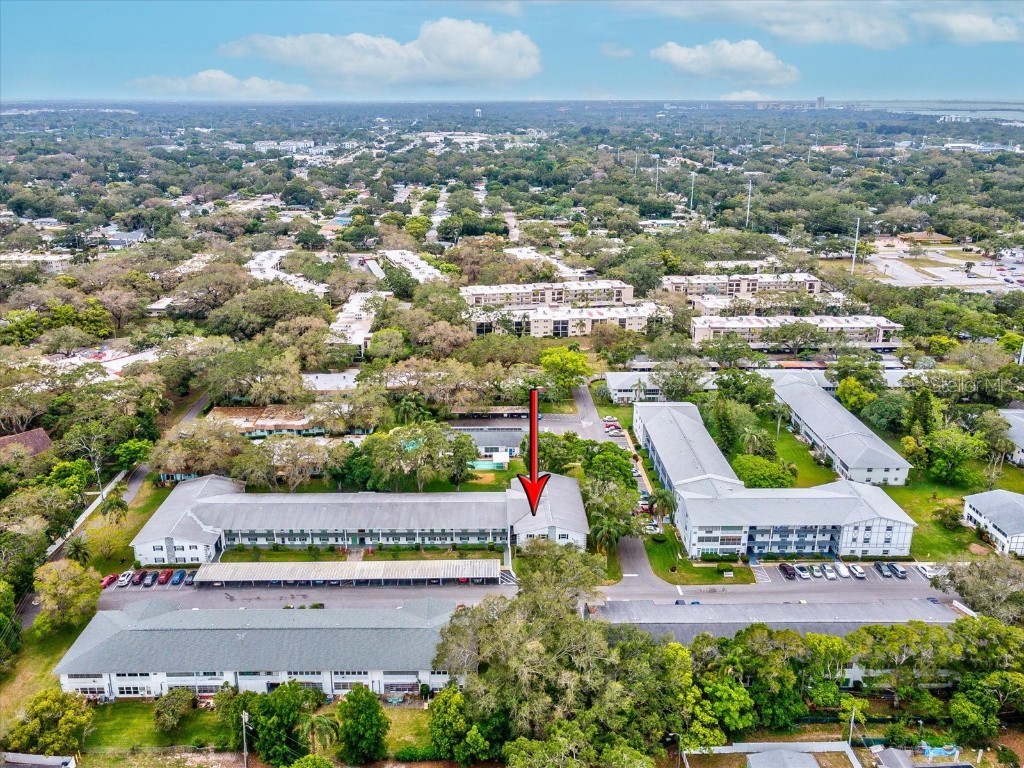 200 Glennes Lane 212, Dunedin, FL, 34698 MLS U8238242 Edina Realty