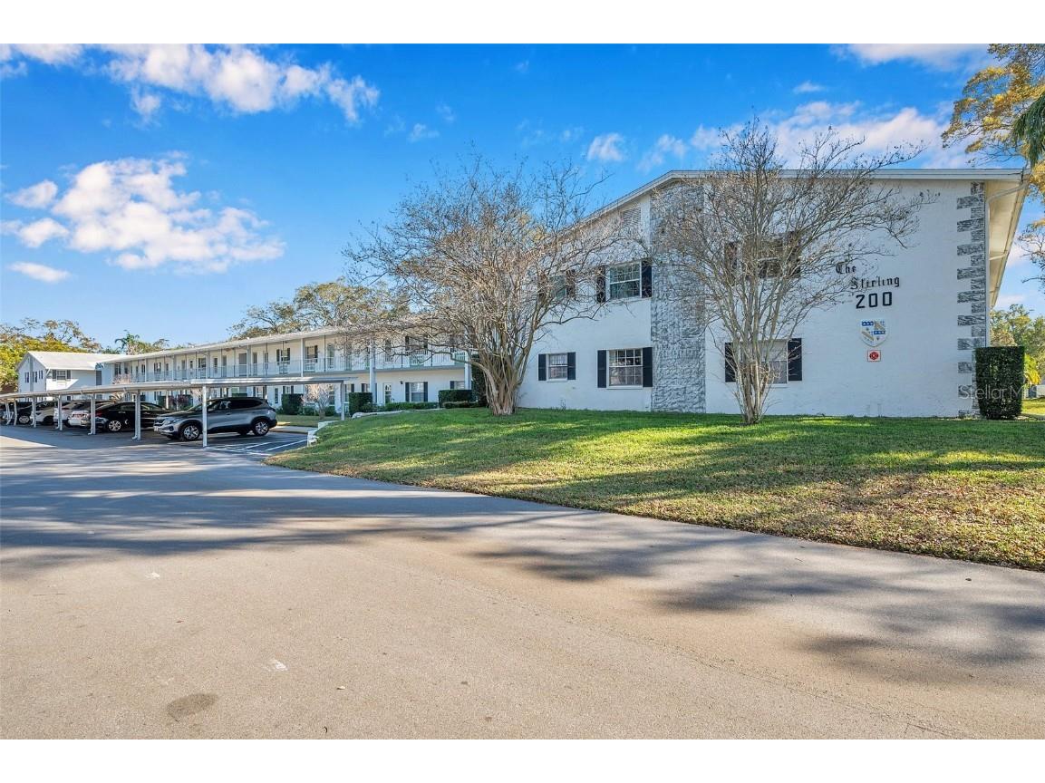 200 Glennes Ln #206 Dunedin FL 34698 U8232035 image1