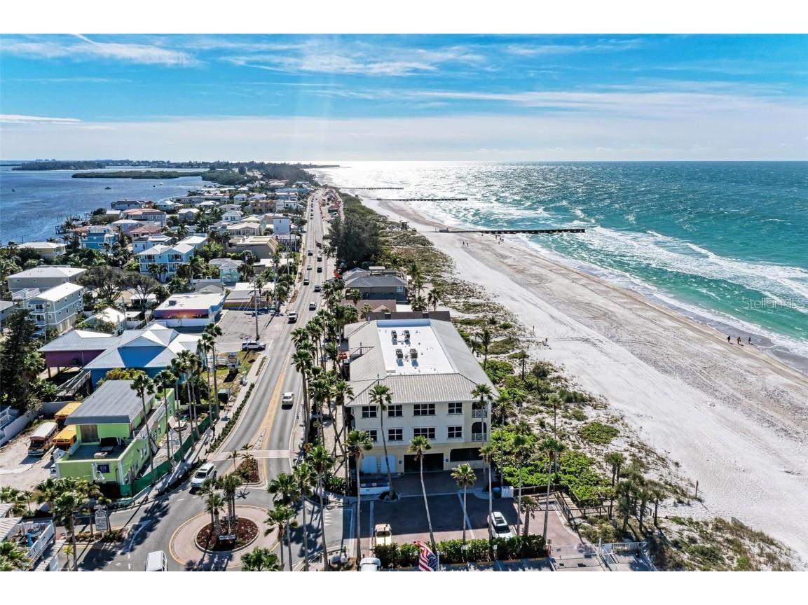 200 Gulf Drive S #5 Bradenton Beach FL 34217 A4591658 image1