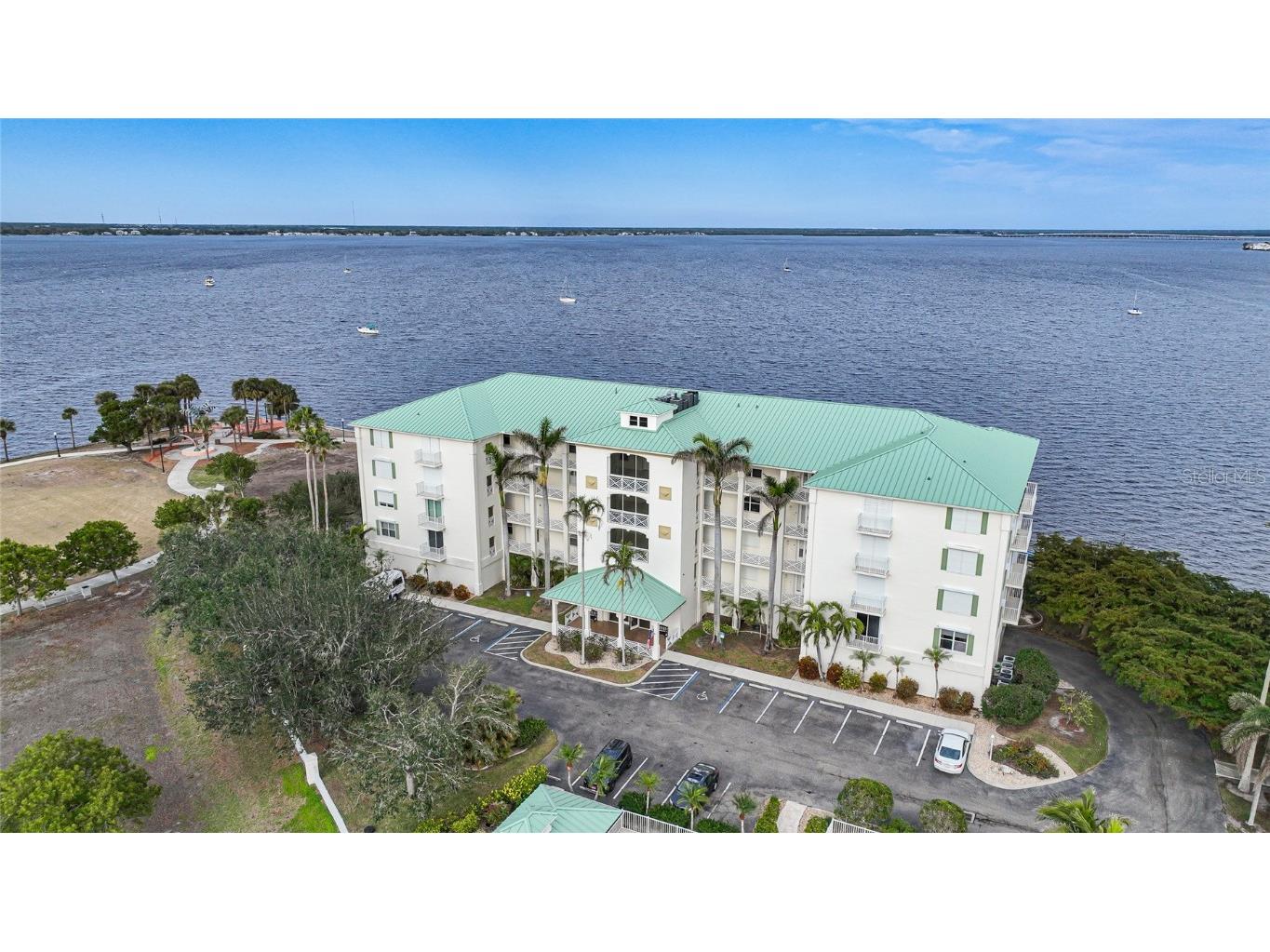 200 Harbor Walk Drive #144 Punta Gorda FL 33950 - CHARLOTTE HARBOR C7503341 image1