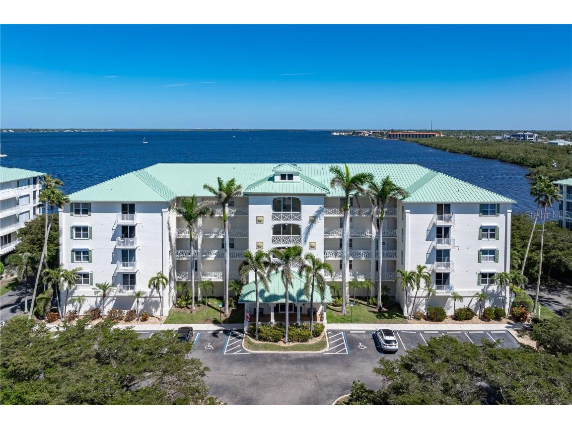 200 Harbor Walk Drive #221 Punta Gorda FL 33950 - CHARLOTTE HARBOR C7506579 image1