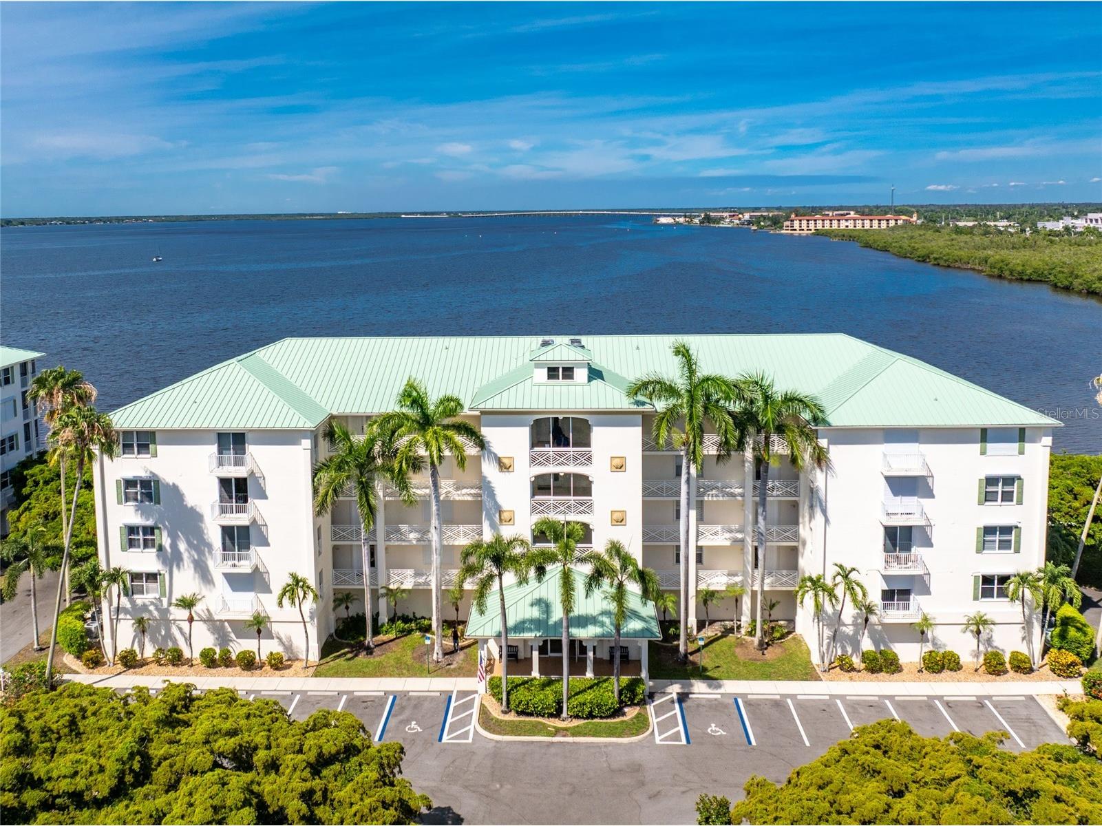 200 Harbor Walk Drive #233 Punta Gorda FL 33950 - CHARLOTTE HARBOR/PEACE RIVER C7527202 image1