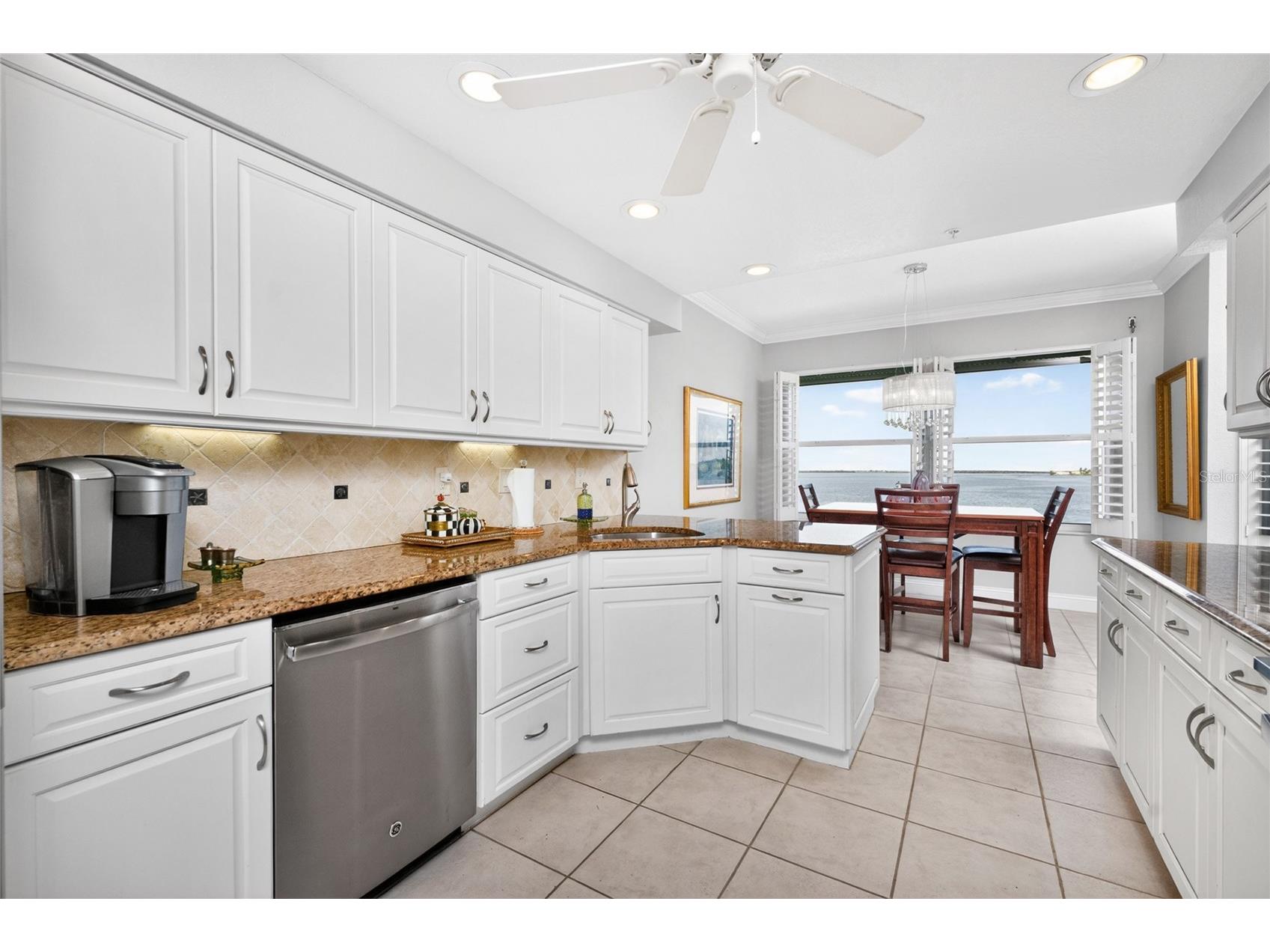 200 Harbor Walk Drive #233 Punta Gorda FL 33950 - CHARLOTTE HARBOR/PEACE RIVER C7527202 image25