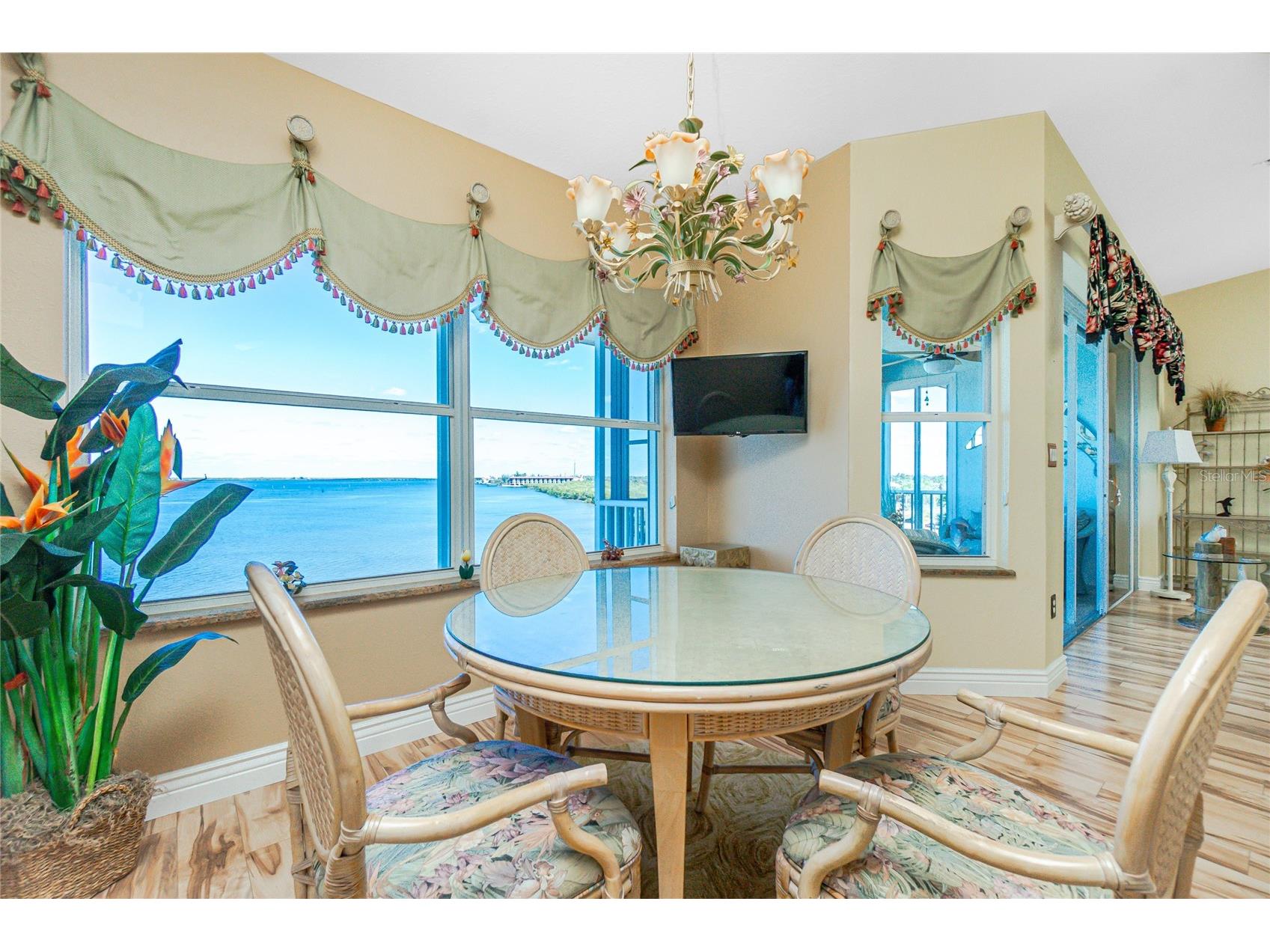 200 Harbor Walk Drive #353 Punta Gorda FL 33950 C7522340 image10