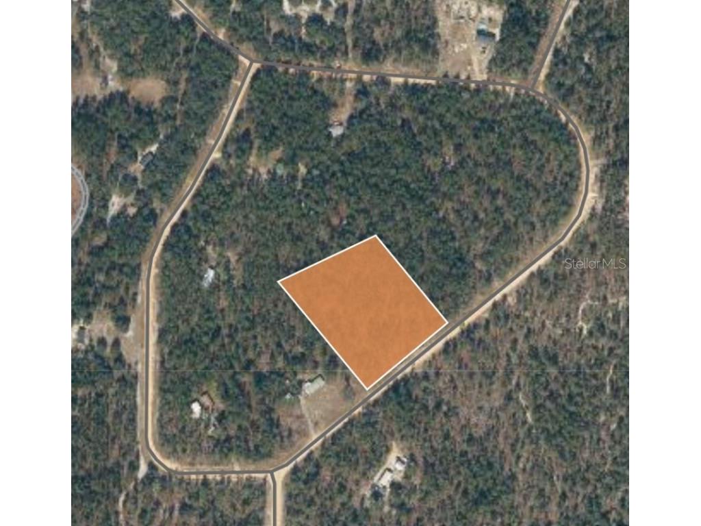 200 Hill Top Loop Hawthorne FL 32640 A4626947 image1