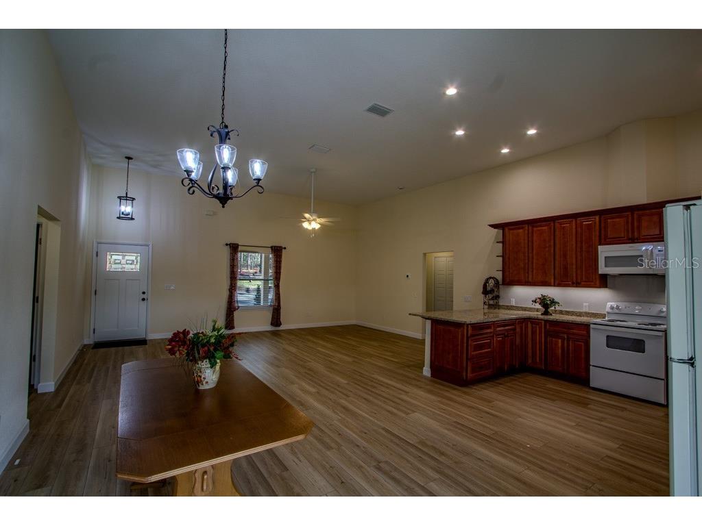 200 Hour Glass Circle Hawthorne FL 32640 - HOUR GLASS LAKE GC528329 image11