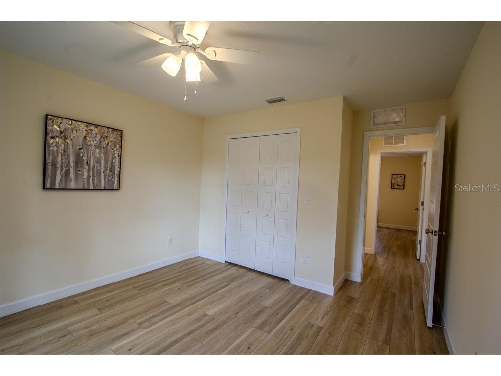 200 Hour Glass Circle Hawthorne FL 32640 - HOUR GLASS LAKE GC528329 image17