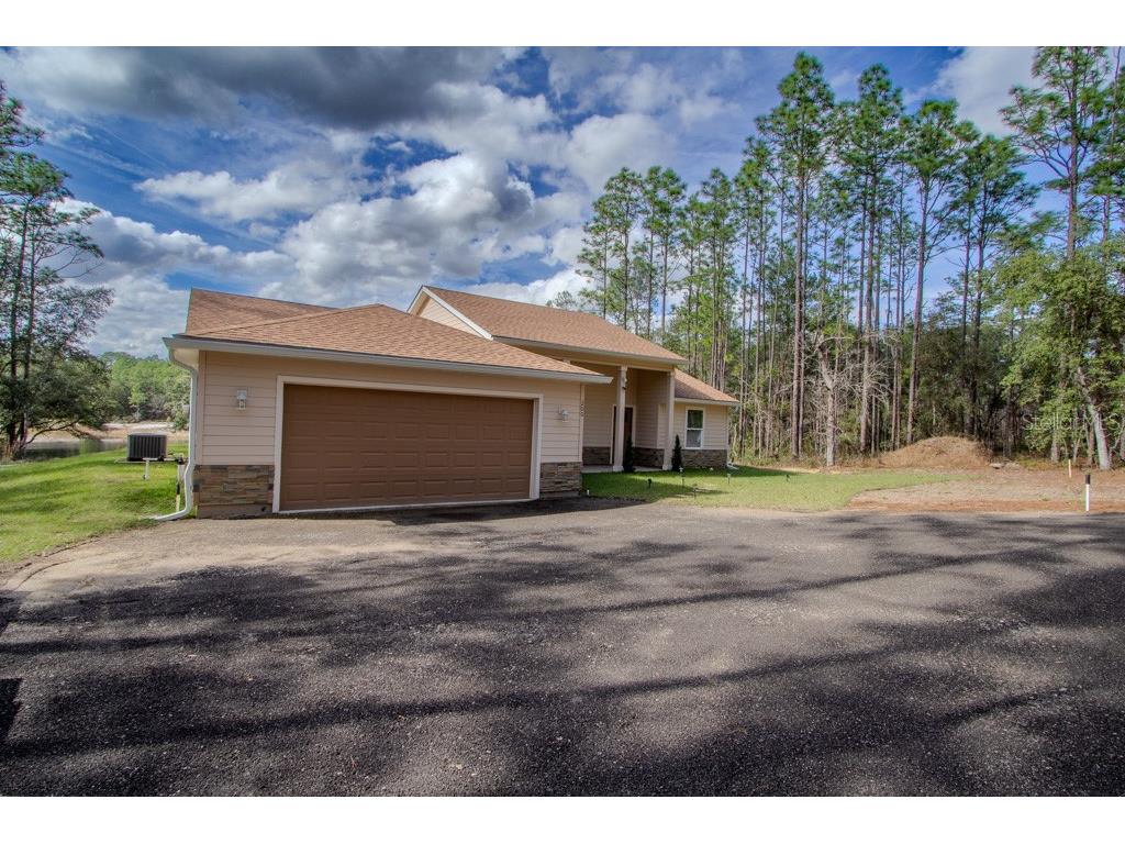 200 Hour Glass Circle Hawthorne FL 32640 - HOUR GLASS LAKE GC528329 image2