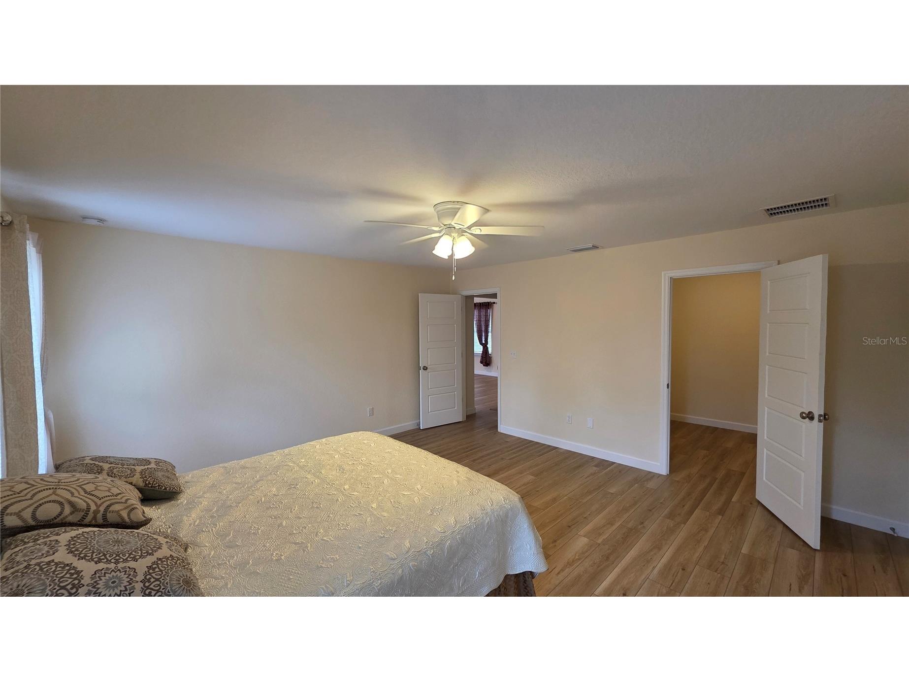 200 Hour Glass Circle Hawthorne FL 32640 - HOUR GLASS LAKE GC541158 image11