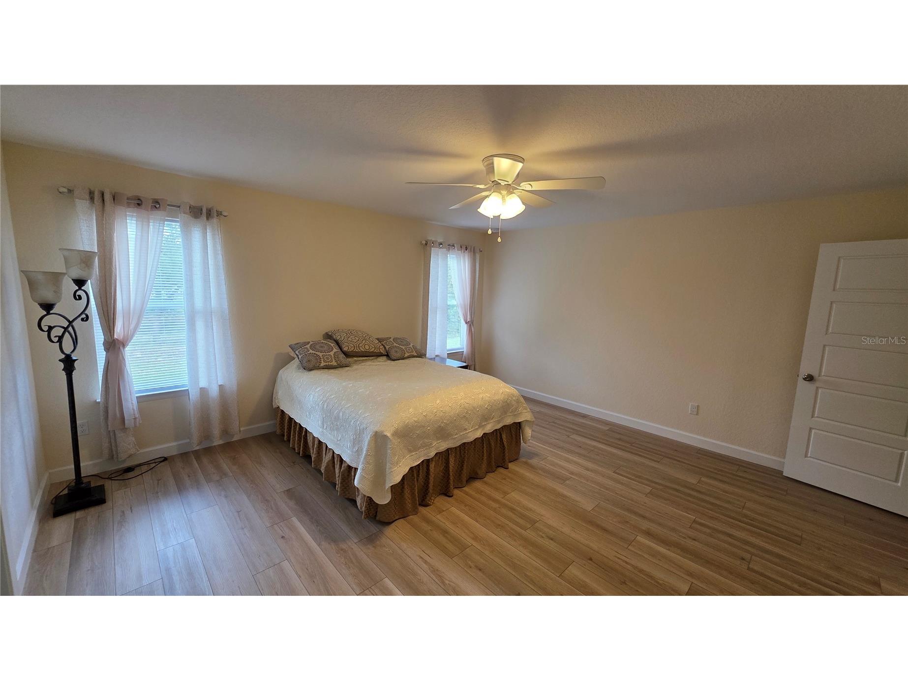 200 Hour Glass Circle Hawthorne FL 32640 - HOUR GLASS LAKE GC541158 image12