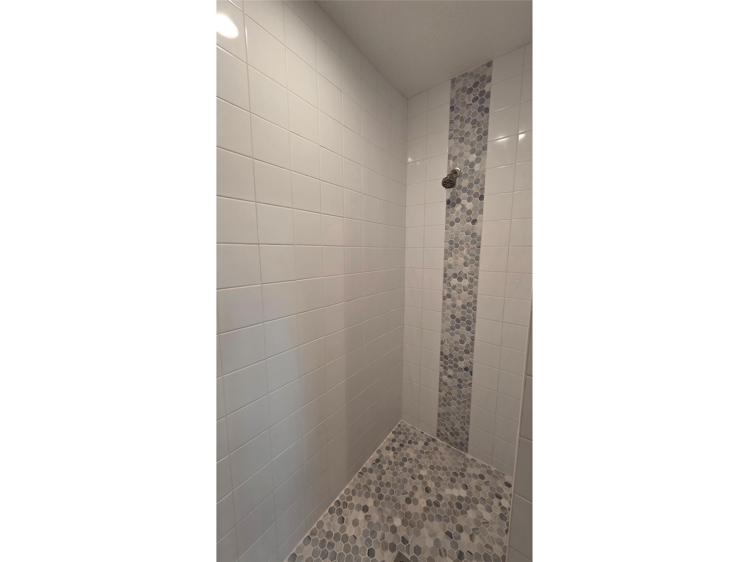 200 Hour Glass Circle Hawthorne FL 32640 - HOUR GLASS LAKE GC541158 image16