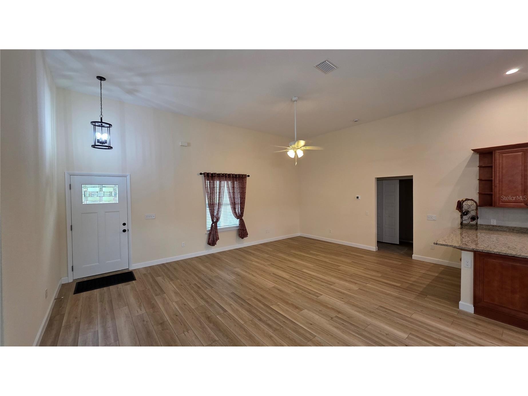 200 Hour Glass Circle Hawthorne FL 32640 - HOUR GLASS LAKE GC541158 image5