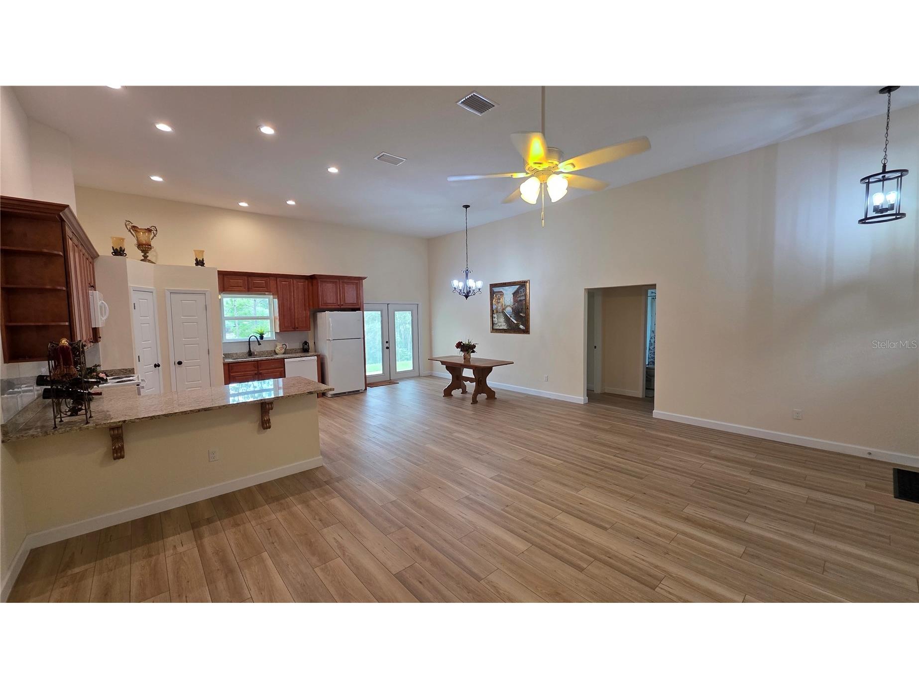 200 Hour Glass Circle Hawthorne FL 32640 - HOUR GLASS LAKE GC541158 image7