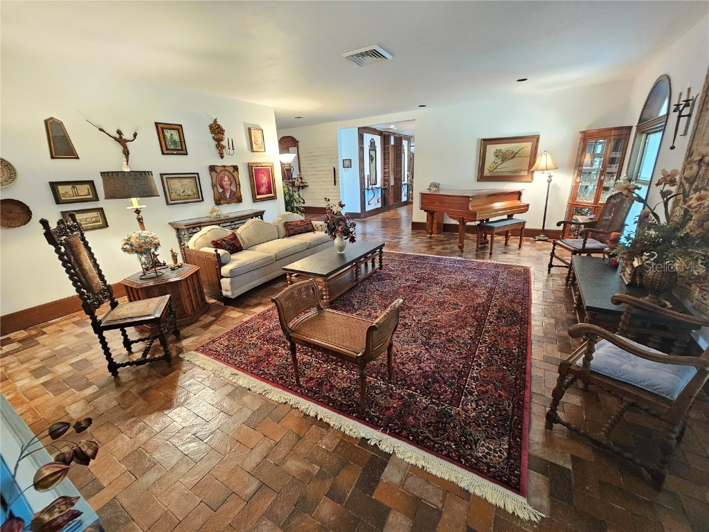 200 Island Way Winter Haven FL 33884 - LAKE LEWIS P4935447 image12