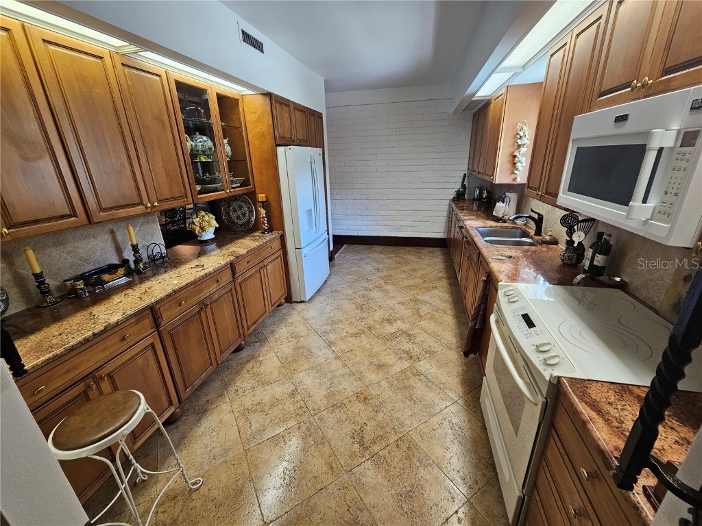 200 Island Way Winter Haven FL 33884 - LAKE LEWIS P4935447 image16