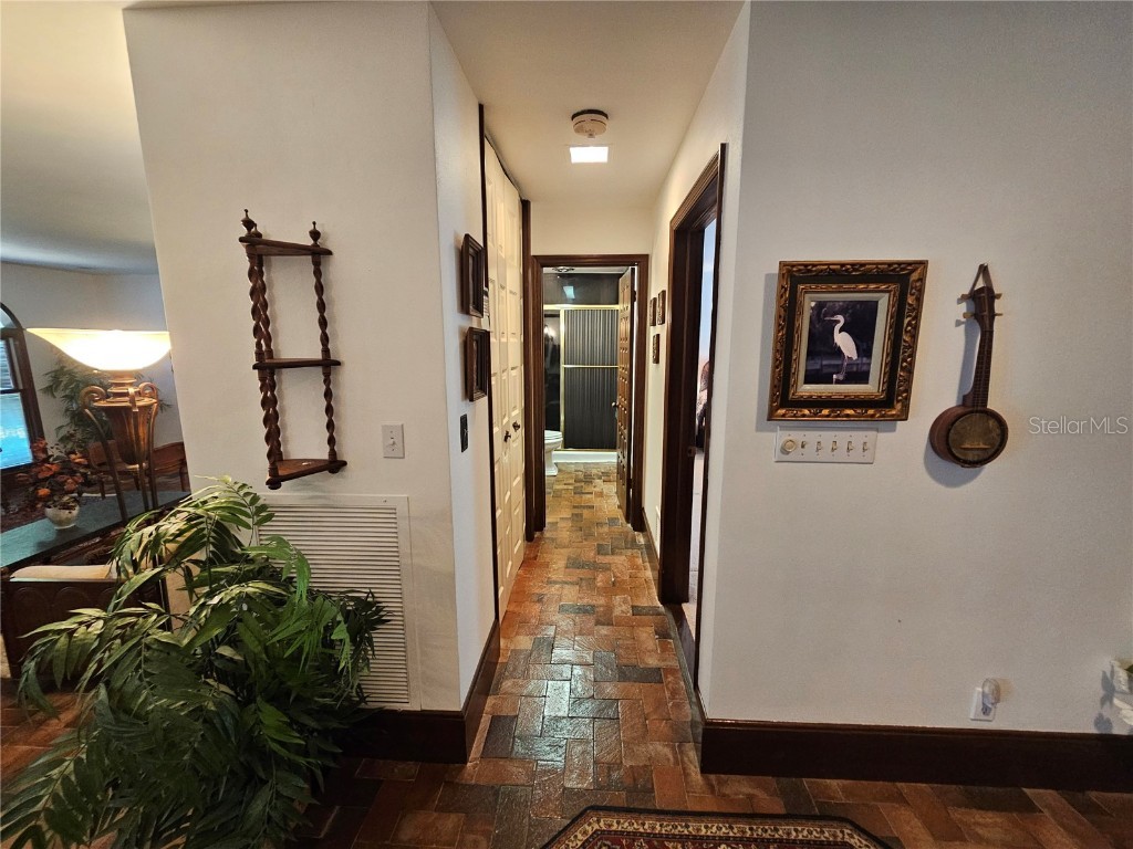 200 Island Way Winter Haven FL 33884 - LAKE LEWIS P4935447 image8