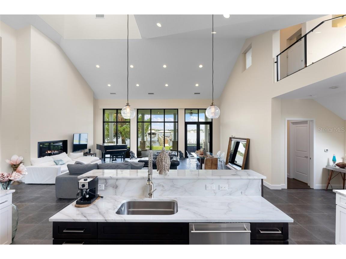 200 John Anderson Drive Ormond Beach FL 32176 V4937481 image16