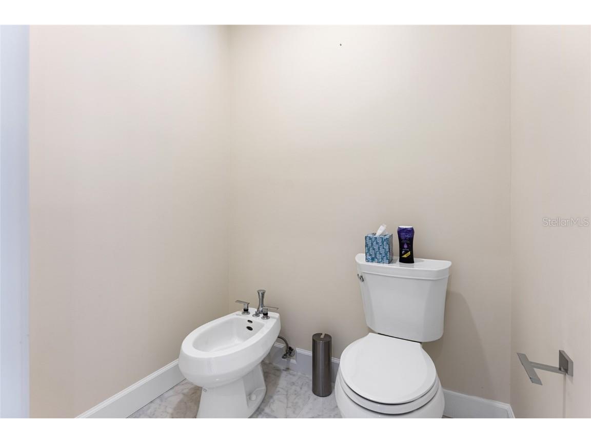 200 John Anderson Drive Ormond Beach FL 32176 V4937481 image33