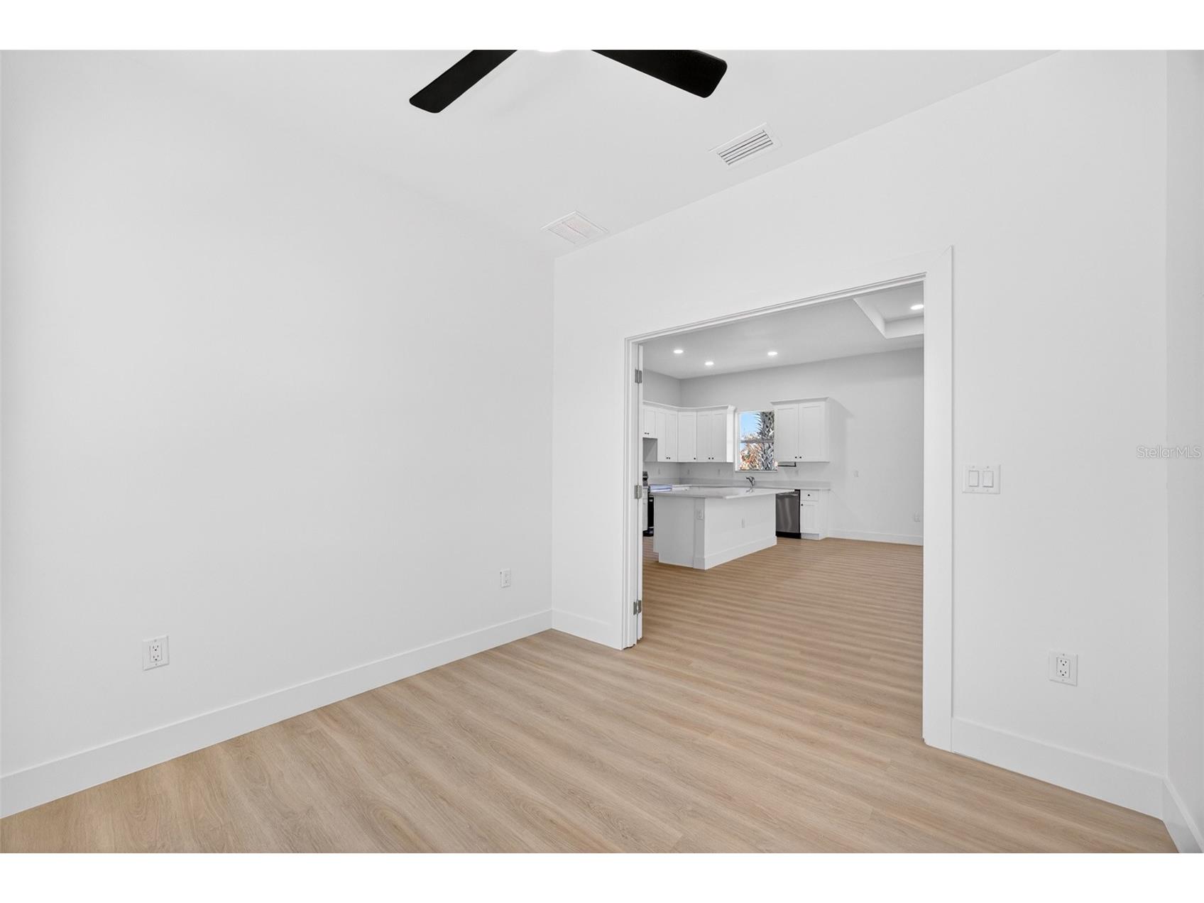 200 Leach Drive Punta Gorda FL 33950 C7524966 image16