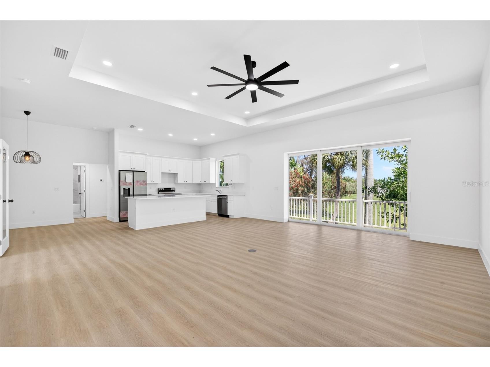 200 Leach Drive Punta Gorda FL 33950 C7524966 image5
