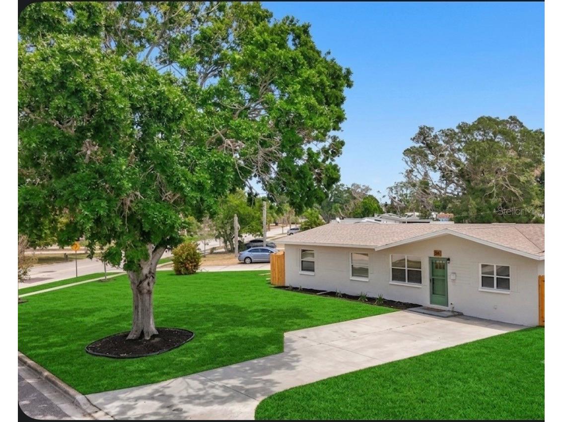 200 Lewis Boulevard SE Saint Petersburg FL 33705 O6423231 image1