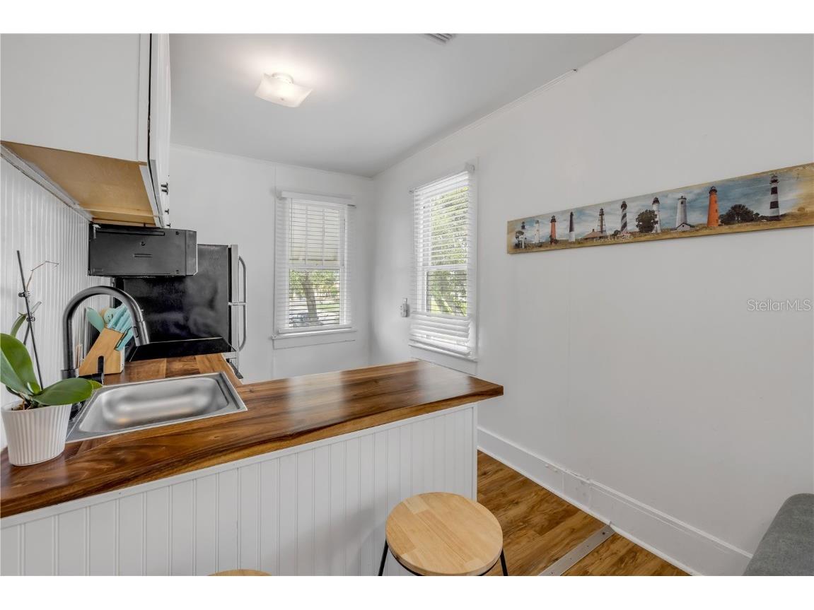 200 Live Oak Street New Smyrna Beach FL 32168 V4945019 image34