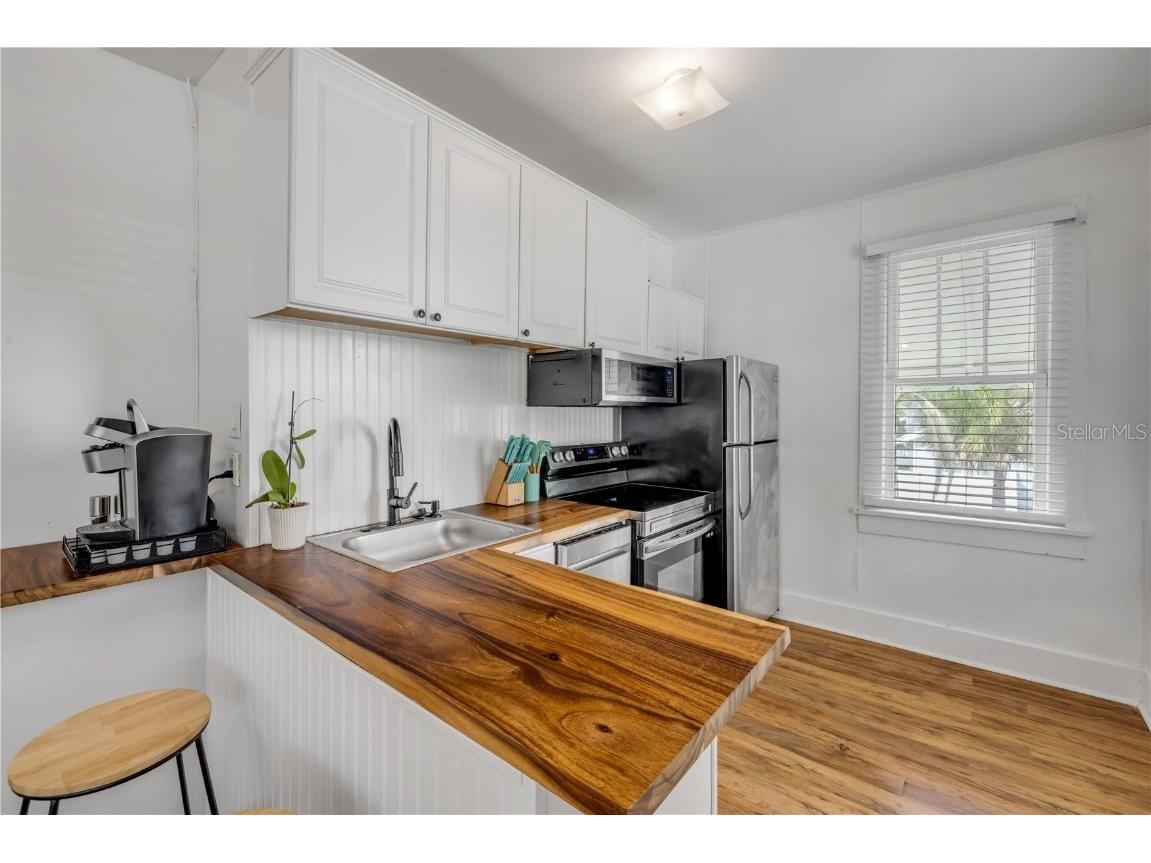 200 Live Oak Street New Smyrna Beach FL 32168 V4945019 image35