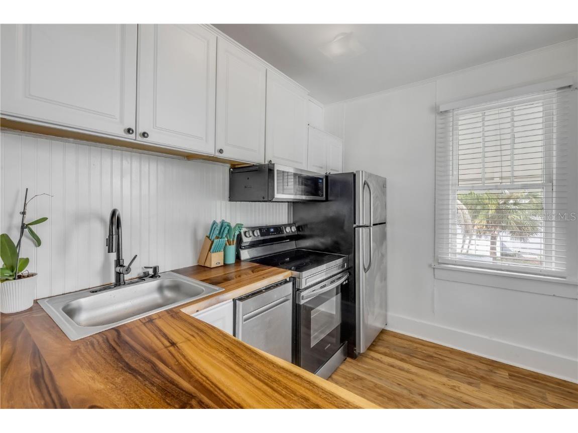 200 Live Oak Street New Smyrna Beach FL 32168 V4945019 image36