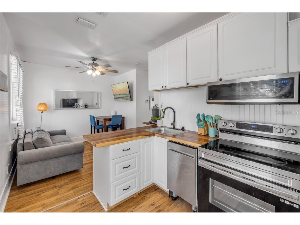 200 Live Oak Street New Smyrna Beach FL 32168 V4945019 image37