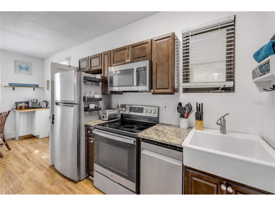 200 Live Oak Street New Smyrna Beach FL 32168 V4945019 image43