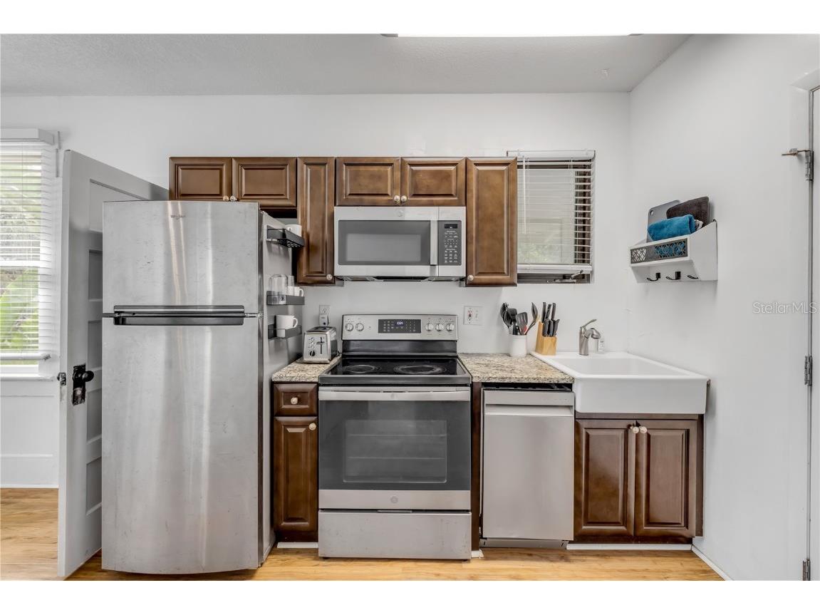 200 Live Oak Street New Smyrna Beach FL 32168 V4945019 image45