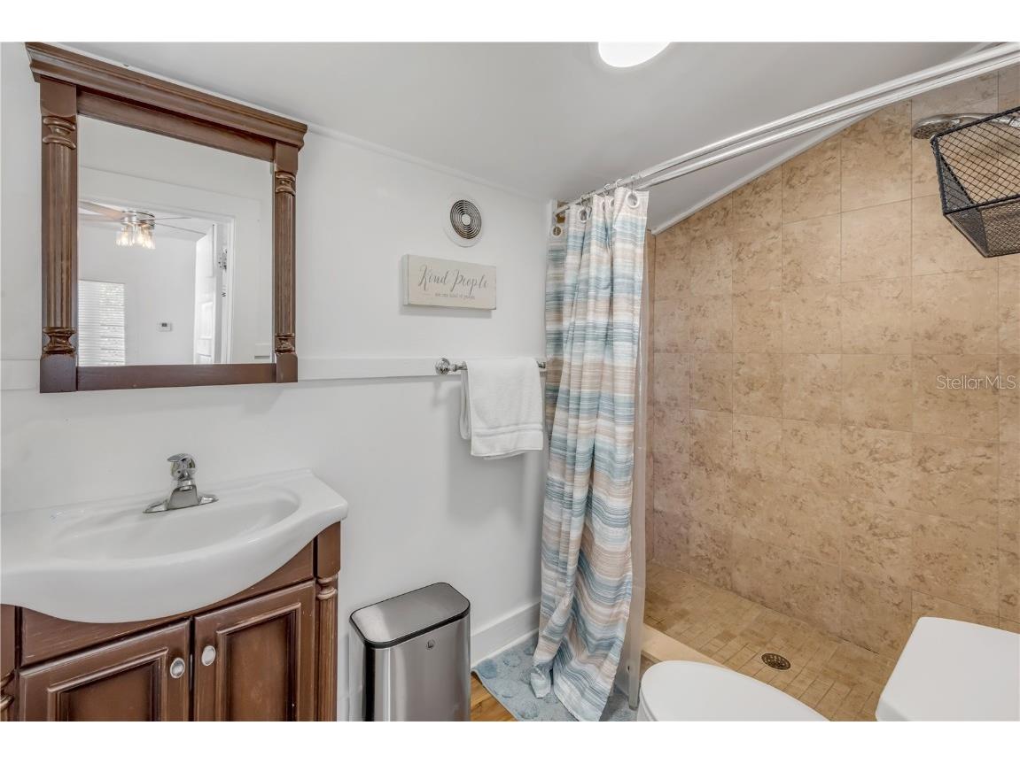 200 Live Oak Street New Smyrna Beach FL 32168 V4945019 image48