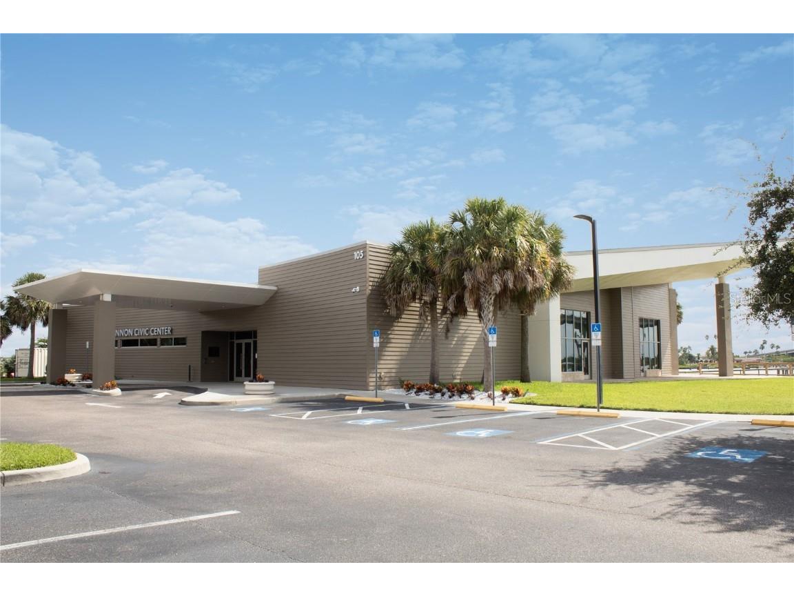 200 Live Oak Street New Smyrna Beach FL 32168 V4945019 image79