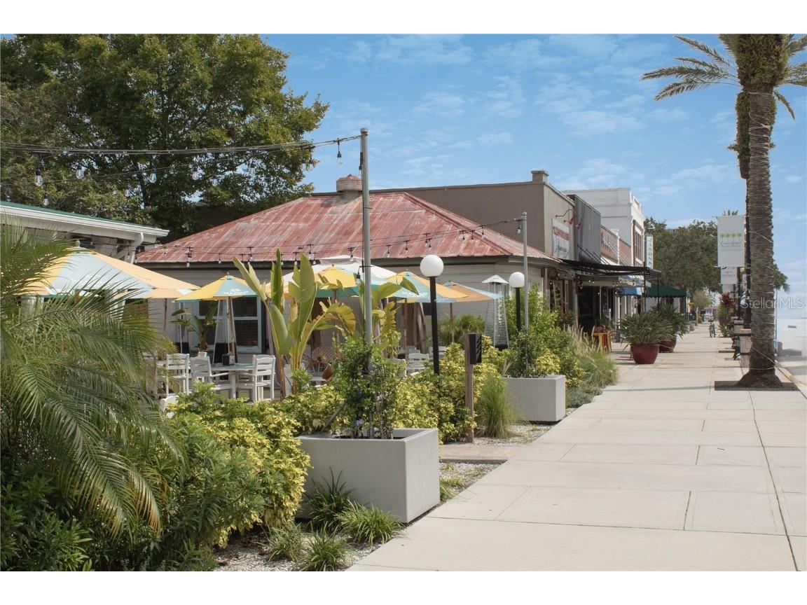 200 Live Oak Street New Smyrna Beach FL 32168 V4945019 image80