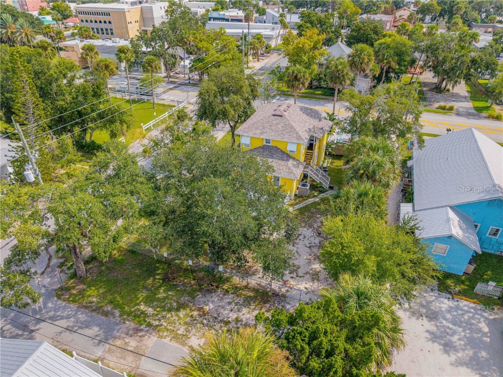 200 Live Oak Street New Smyrna Beach FL 32168 V4945019 image86